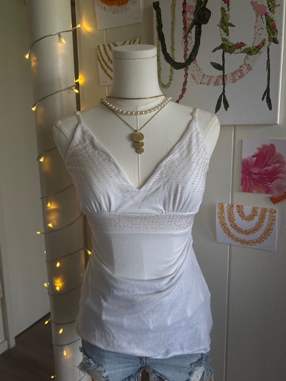 Forever 21 White Lace-Trim V-Neck Camisole